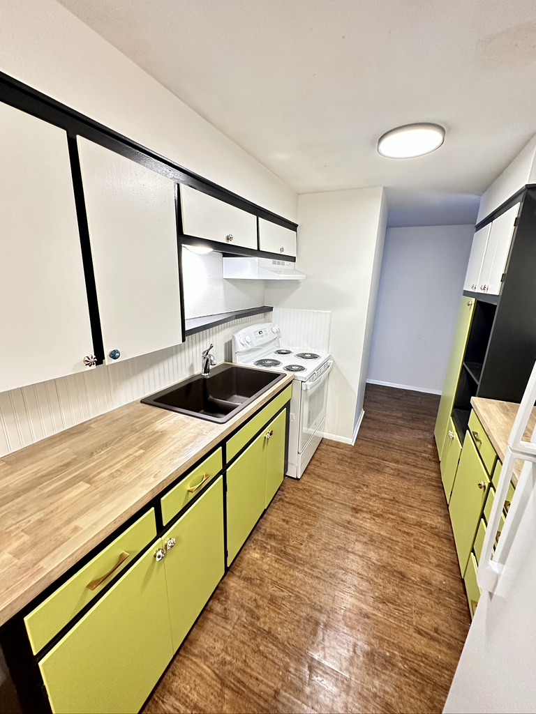 1220 South Rockford Avenue - K