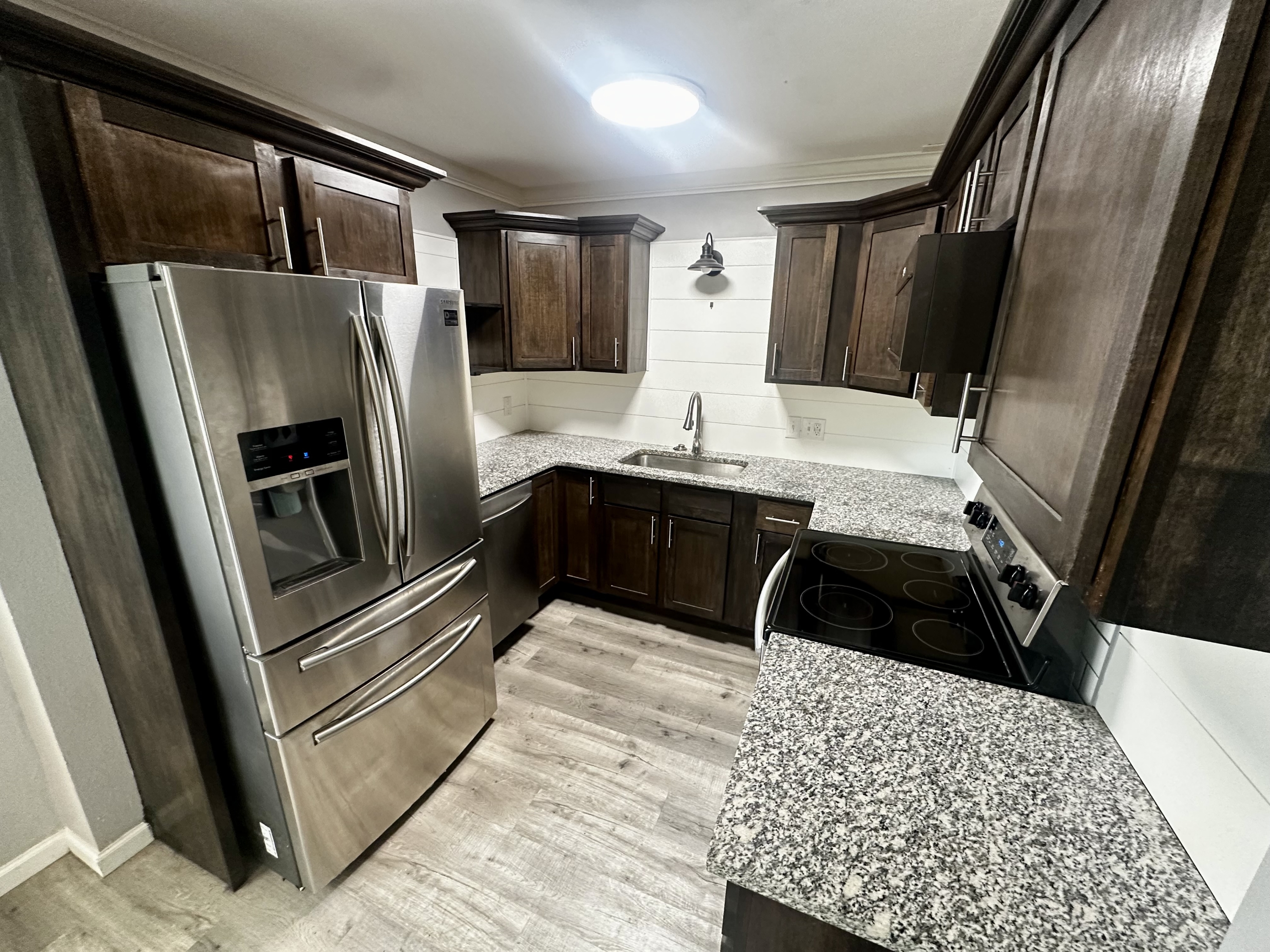 1201 South Rockford Avenue - 4
